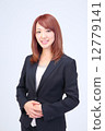 西裝的辦公室女士 12779141