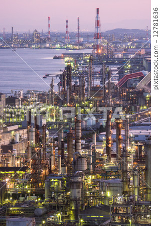 Night view of Yokkaichi Complex Night view of Yokkaichi Complex 12781636