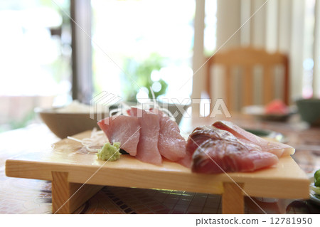 Sashimi set 12781950