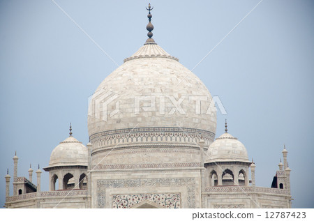 Taj Mahal, Agra, Uttar Pradesh, India. Taj Mahal, Agra, Uttar Pradesh, India. 12787423