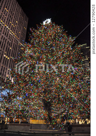 Rockefeller Center's Christmas tree Rockefeller Center's Christmas tree 12790428