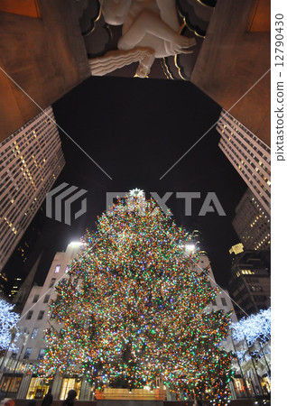 Rockefeller Center's Christmas tree Rockefeller Center's Christmas tree 12790430