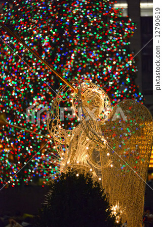 Rockefeller Center's Holiday Decoration 12790619