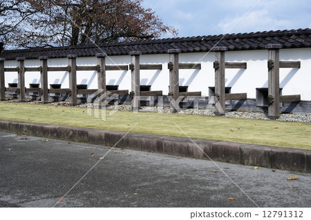 Narrow between Kanazawa Castle 12791312