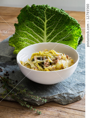 Savoy cabbage stew with potatoes and minced 12793560