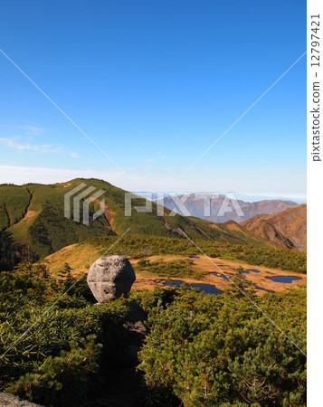 Hiragatake's egg stone 12797421