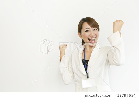 勇敢的女人構成 12797654