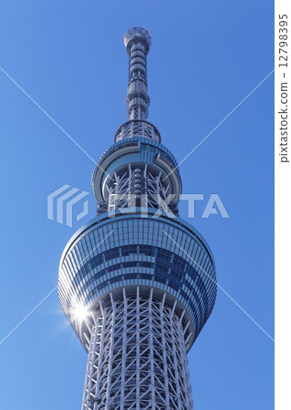 Tokyo Sky Tree and reflection of the sun's light 12798395