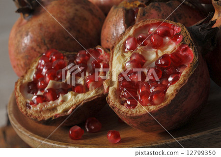 pomegranate  12799350