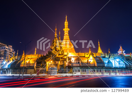 Night view of Sule pagoda. Yangon, Myanmar (Burma) Night view of Sule pagoda. Yangon, Myanmar (Burma) 12799489