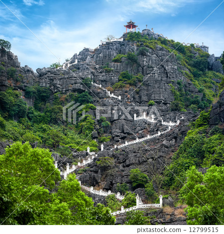 Stairway to Hang Mua view point. Ninh Binh. Vietnam 12799515