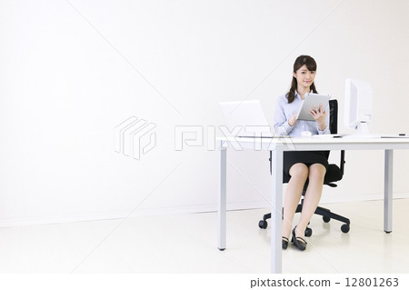 Business woman Business woman 12801263