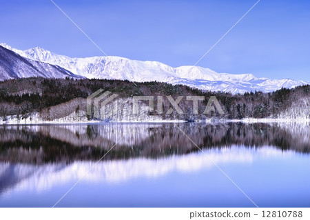 Lake Aoki in winter 12810788