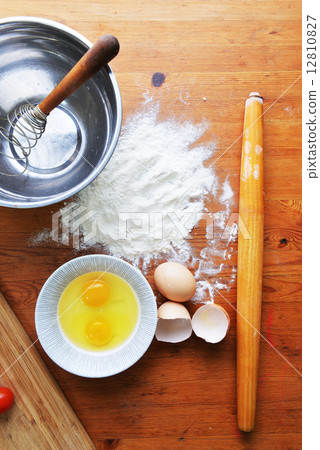 flour on wooden background flour on wooden background 12810827