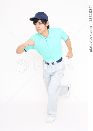 穿著制服的男人 12810844