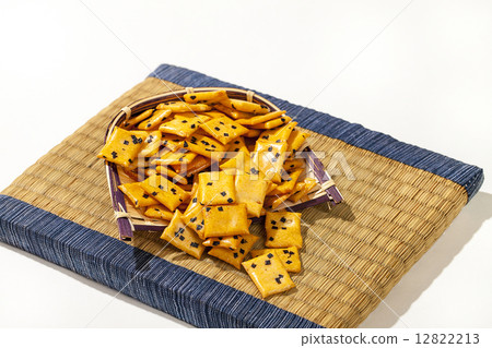 Okaki · Japanese sweets 12822213