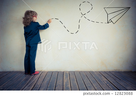 Imagination 12823088