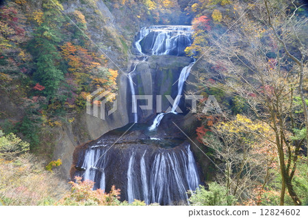 Ibaraki prefecture designated scenic name Fukuroda Falls ~ Late Autumn 's ~ 12824602