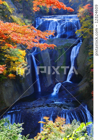 Ibaraki prefecture designated scenic name Fukuroda Falls ~ Late Autumn 's ~ 12824609