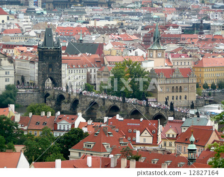 Panoramic view of Prague and city bridges, Czech Republic 12827164