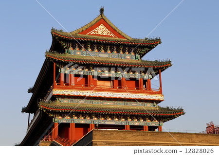 Zhengyangmen Gate (Qianmen). Tiananmen Square in Beijing, China Zhengyangmen Gate (Qianmen). Tiananmen Square in Beijing, China 12828026