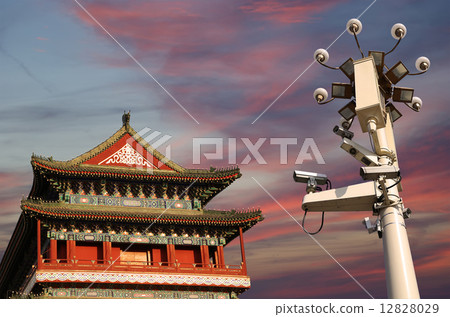 Zhengyangmen Gate (Qianmen). Tiananmen Square in Beijing, China Zhengyangmen Gate (Qianmen). Tiananmen Square in Beijing, China 12828029