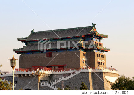 Zhengyangmen Gate (Qianmen). Tiananmen Square in Beijing, China Zhengyangmen Gate (Qianmen). Tiananmen Square in Beijing, China 12828043