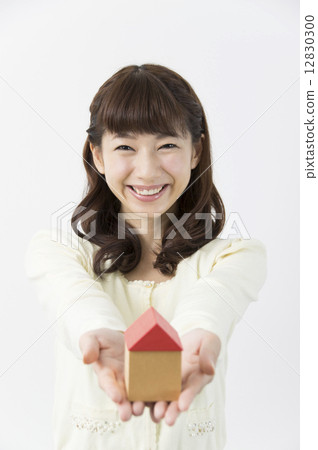 To give out a house 12830300