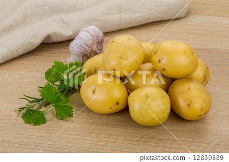 Raw potatoes Raw potatoes 12830889