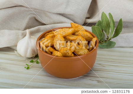 Croutons 12831176