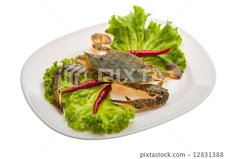 Raw crab 12831388