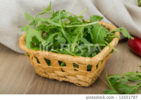 Ruccola 12831797