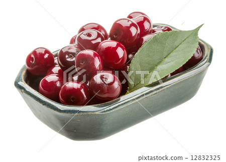 Cherry 12832325