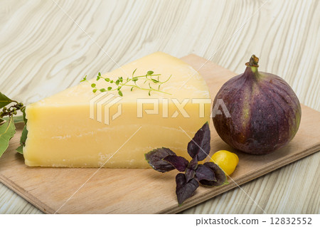 Parmesan cheese Parmesan cheese 12832552