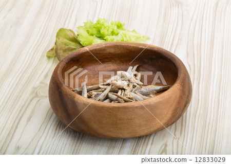 Dries anchovy 12833029