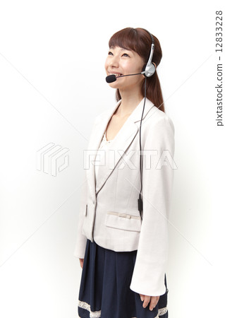 女性電話接線員 12833228