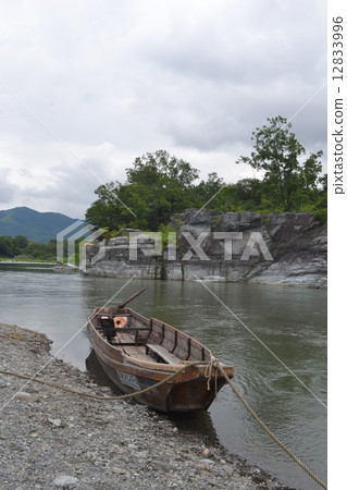 Nagatoroko Valley Nagatoroko Valley 12833996