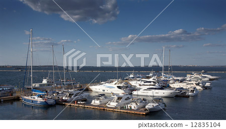 Yachts in storage Yachts in storage 12835104