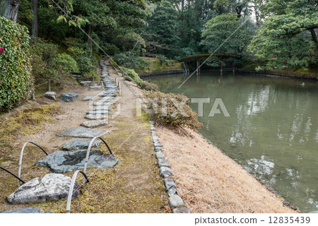Katsura Rikyu Song Shinkotei Moss鵝卵石和橋樑 Katsura Rikyu Song Shinkotei Moss鵝卵石和橋樑 12835439