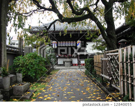 Jizoin 12840055