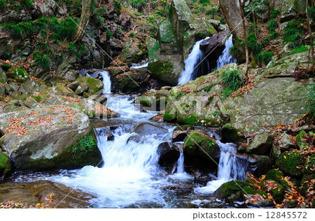 Takigawa Valley Ottoro Falls ~ Late Autumn ~ 12845572