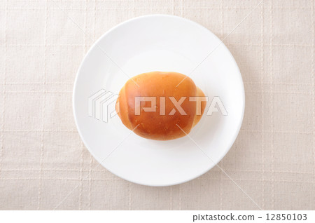 卷在板材的小圓麵包黃油卷桌布 12850103