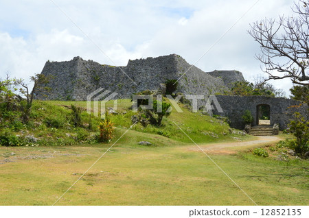 World Heritage Nakagusuku castle ruins (Nakagakujo village in Nakagami-gun, Okinawa Prefecture, Nakagusuku village) World Heritage Nakagusuku castle ruins (Nakagakujo village in Nakagami-gun, Okinawa Prefecture, Nakagusuku village) 12852135