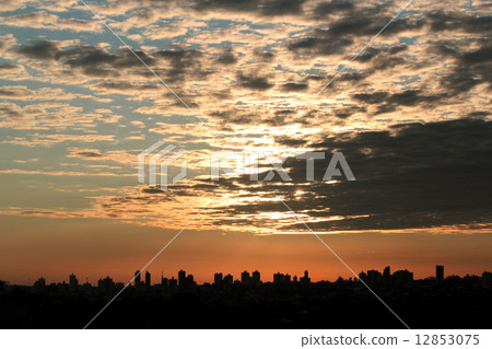 Beautiful city sunrise 12853075