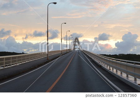 戰國大橋(沖繩縣國頭郡總公司鎮) 戰國大橋(沖繩縣國頭郡總公司鎮) 12857360