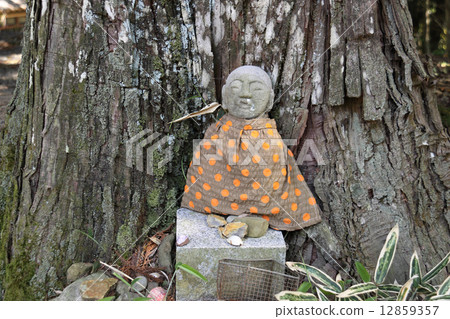 Shikoku Shrine Place No. 26 Buddhist temple "Kanjoji-ji Temple" near Otodo-san Shikoku Shrine Place No. 26 Buddhist temple "Kanjoji-ji Temple" near Otodo-san 12859357