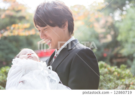 First visit to the shrine 12860719