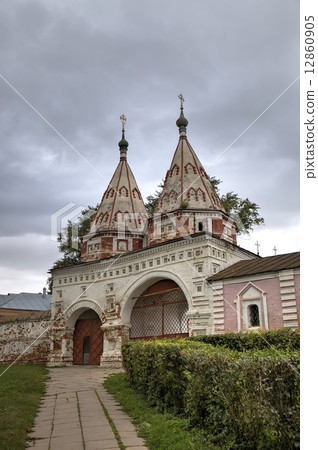 Rizopolozhensky monastery. Suzdal, Golden Ring of Russia. Rizopolozhensky monastery. Suzdal, Golden Ring of Russia. 12860905