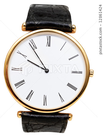 five minutes to ten o'clock on dial of wristwatch five minutes to ten o'clock on dial of wristwatch 12861424