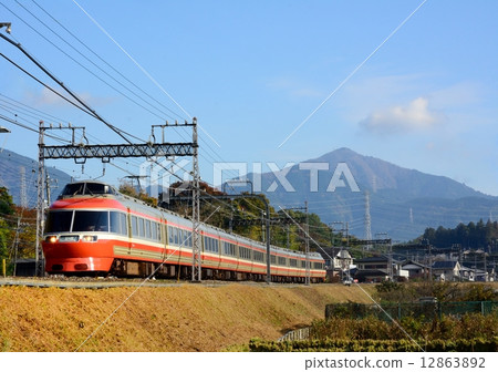 Romance car 12863892